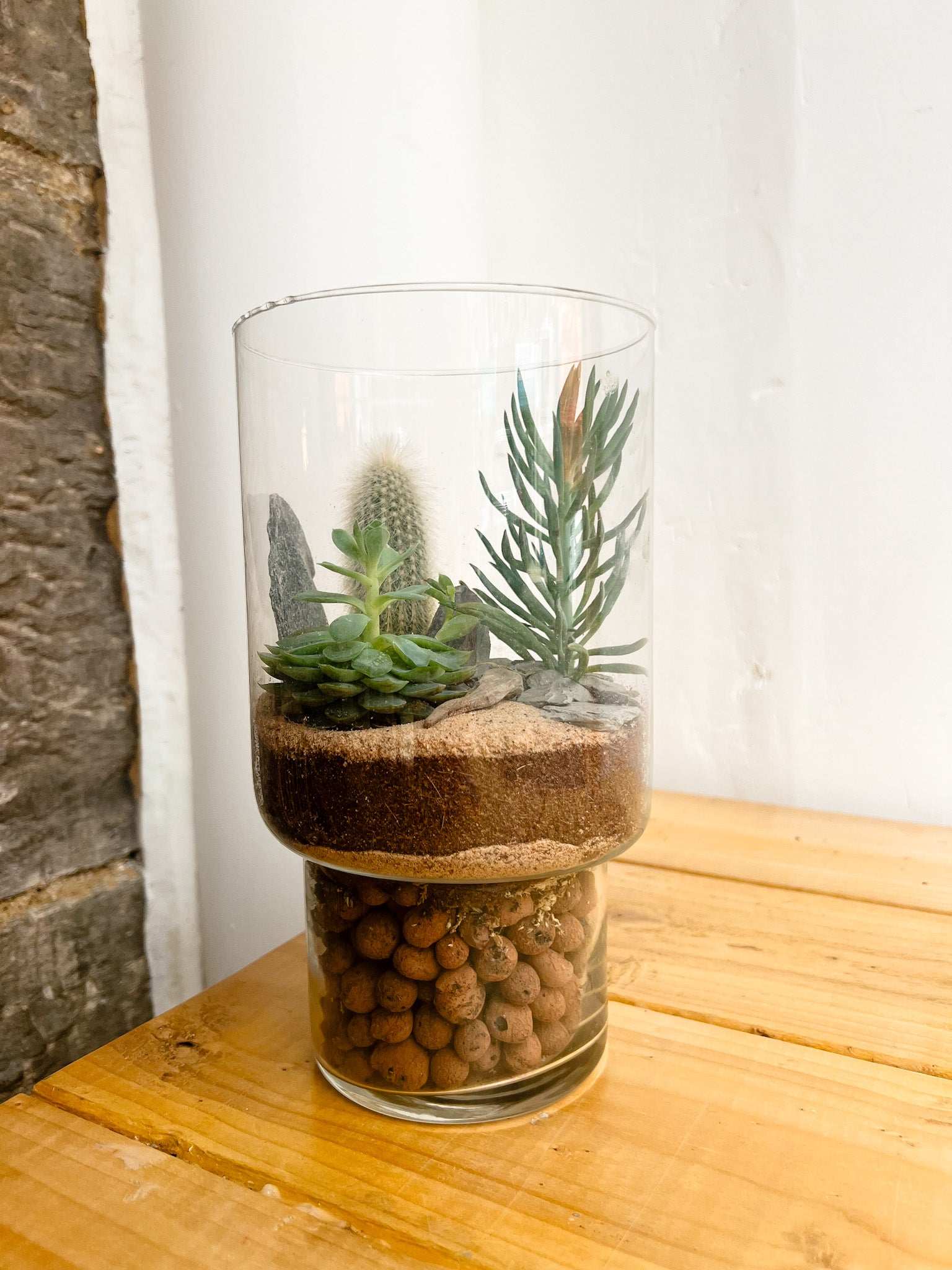 Desert Minimal Terrarium